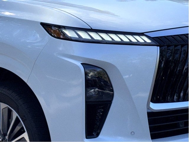 2026 INFINITI QX80 Luxe 4WD