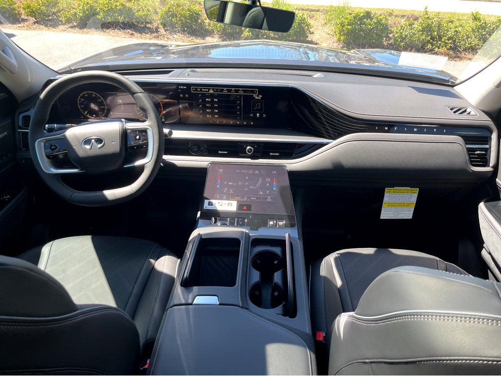 2025 INFINITI QX80 Luxe 2WD