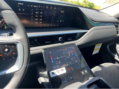 2025 INFINITI QX80 Luxe 2WD