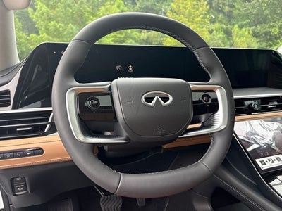 2027 INFINITI QX80 Luxe 2WD