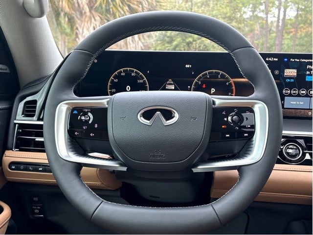 2026 INFINITI QX80 Luxe 4WD