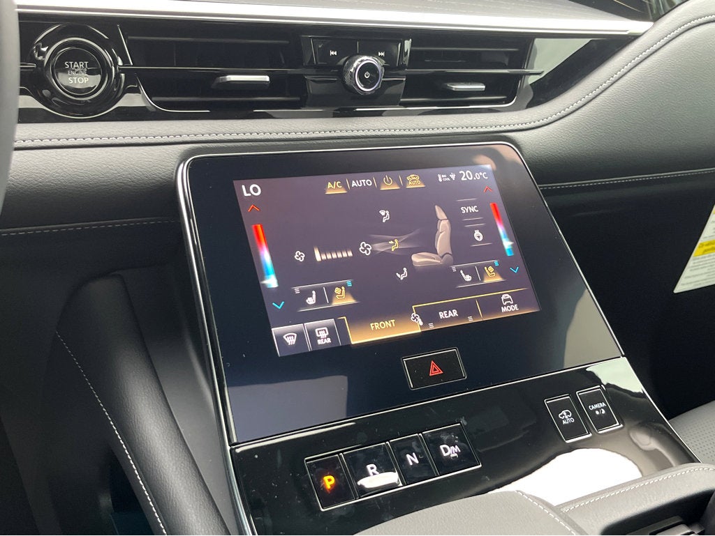 2025 INFINITI QX80 Sensory 4WD