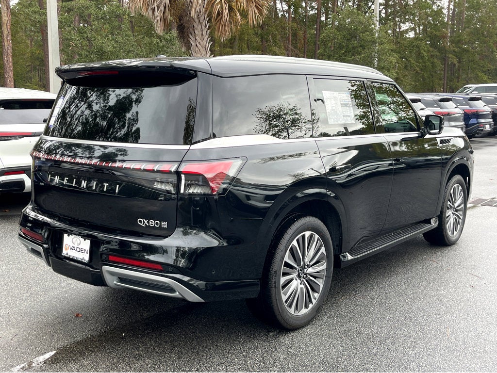 2025 INFINITI QX80 Sensory 4WD