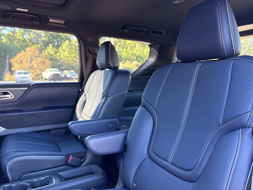 2027 INFINITI QX80 Sport 4WD