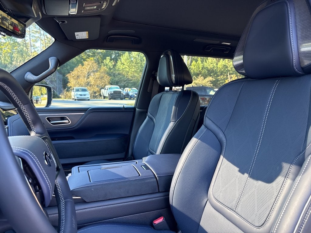 2027 INFINITI QX80 Sport 4WD