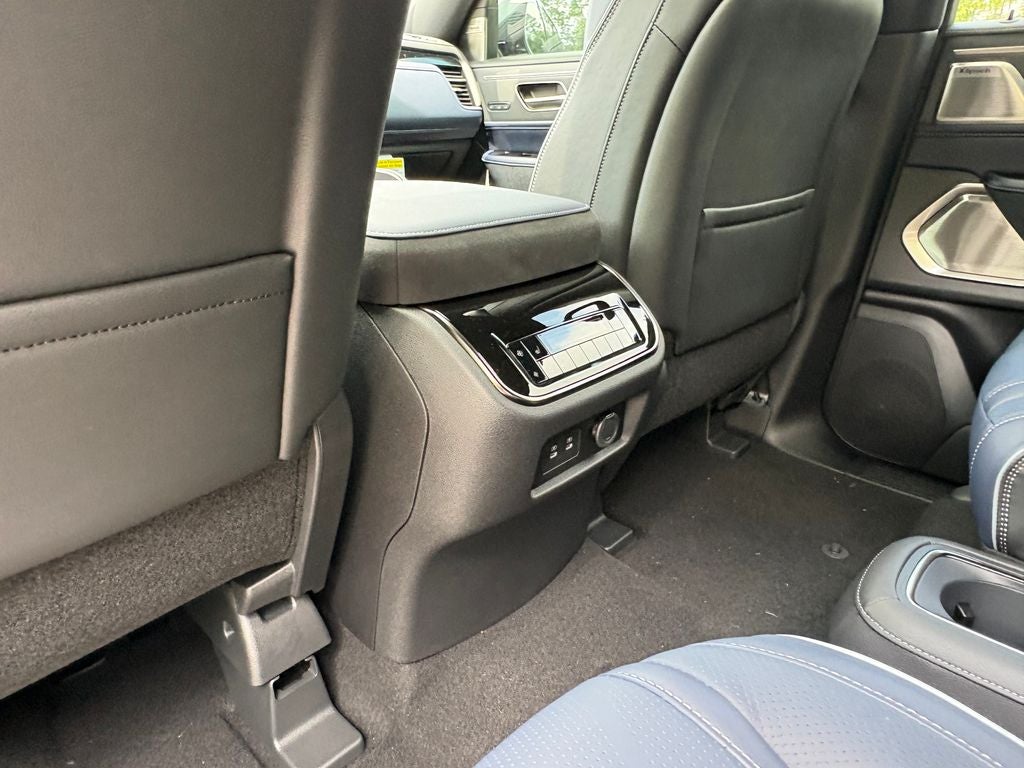 2027 INFINITI QX80 Sport 4WD