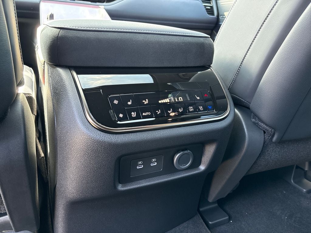 2026 INFINITI QX80 Sport 4WD