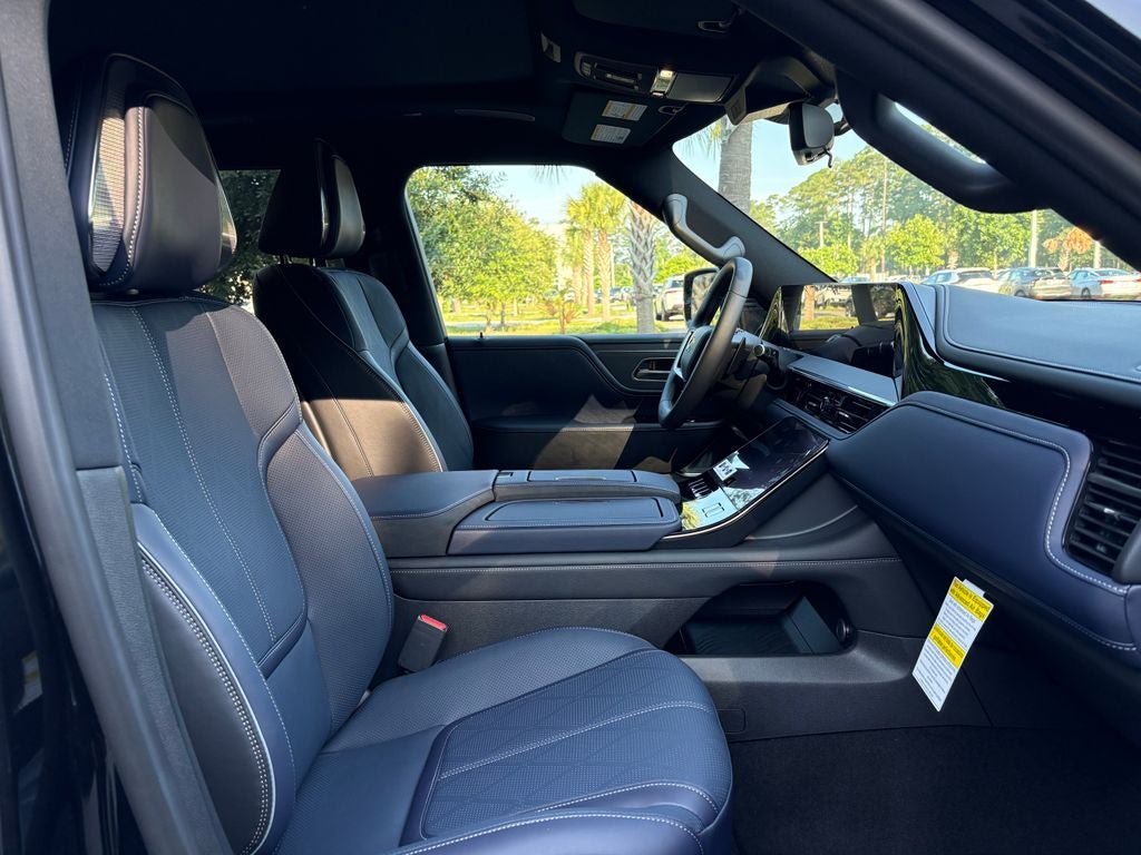 2027 INFINITI QX80 Sport 4WD