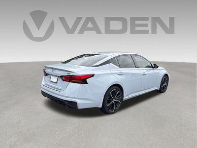 2023 Nissan Altima SR