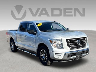 2020 Nissan Titan SV