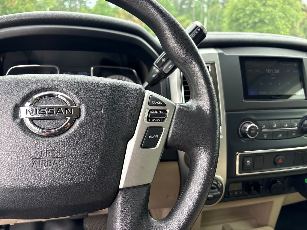 2017 Nissan Titan XD SV