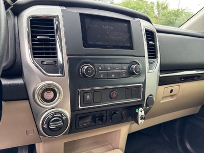 2017 Nissan Titan XD SV