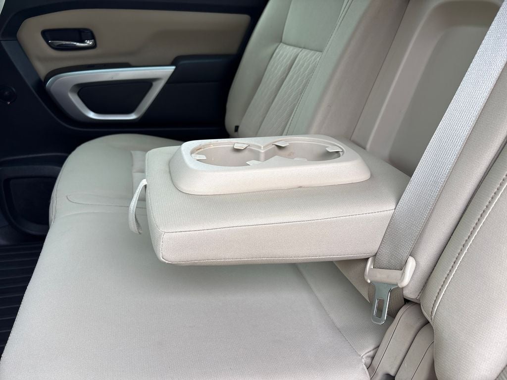 2017 Nissan Titan XD SV