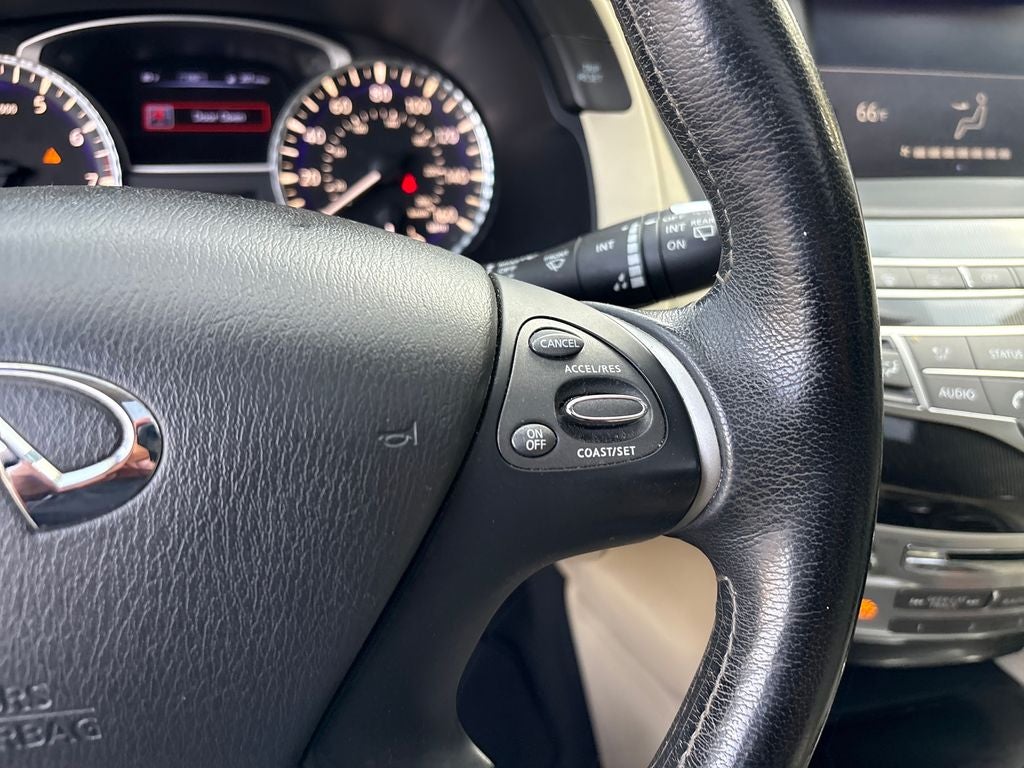 2017 INFINITI QX60 Base