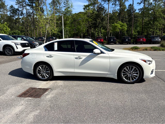 2024 INFINITI Q50 LUXE