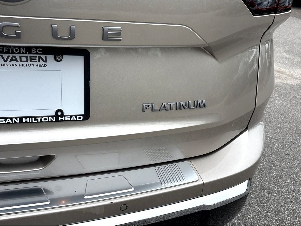 2025 Nissan Rogue Platinum
