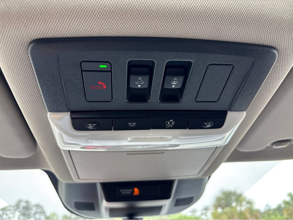 2025 Nissan Rogue Platinum