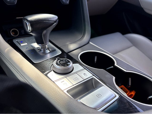 2021 Genesis G70 2.0T