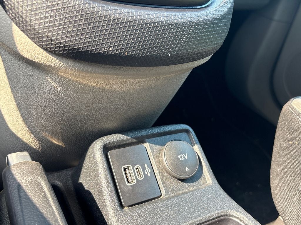 2023 Ford Transit Connect XLT - Photo 17
