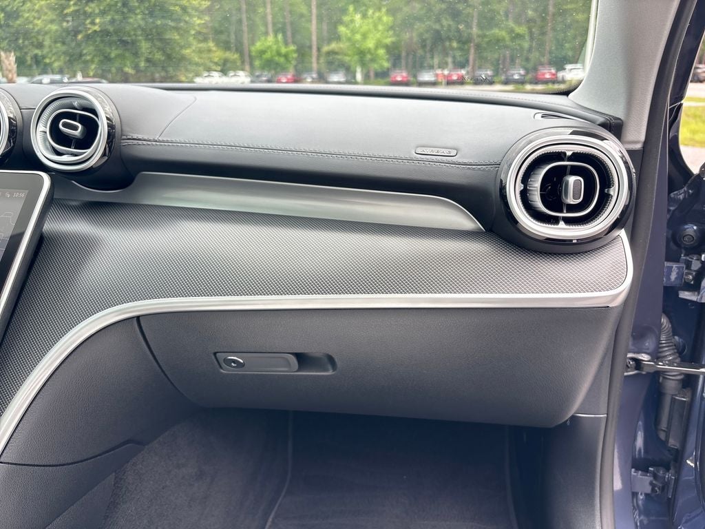 2025 Mercedes-Benz C-Class Sedan C 300 - Photo 34
