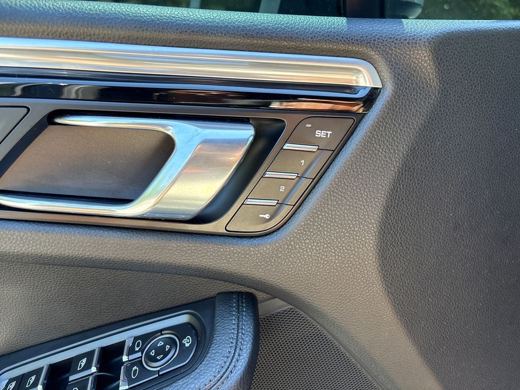 2018 Porsche Macan Base