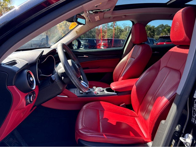 2020 Alfa Romeo Stelvio Base