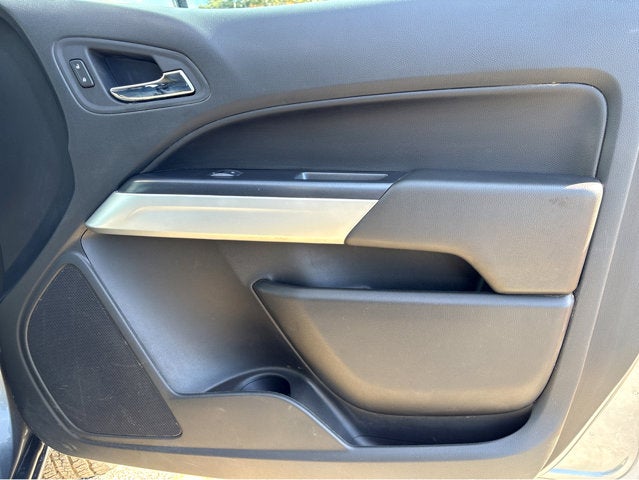 2022 Chevrolet Colorado 2WD LT