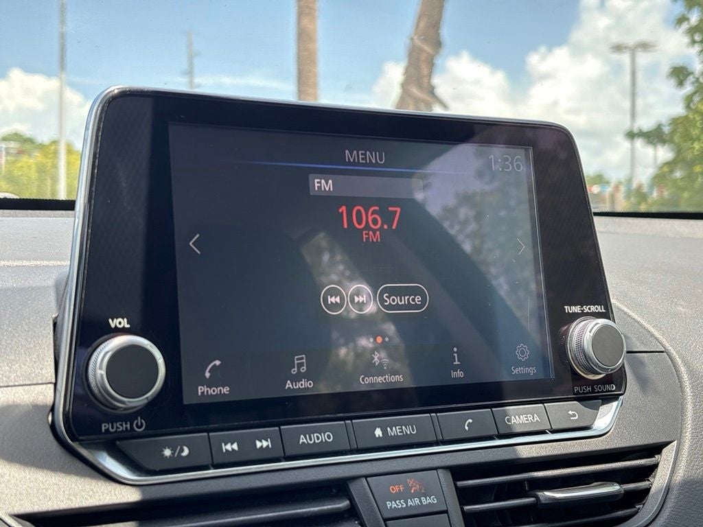 2022 Nissan Altima 2.5 SV