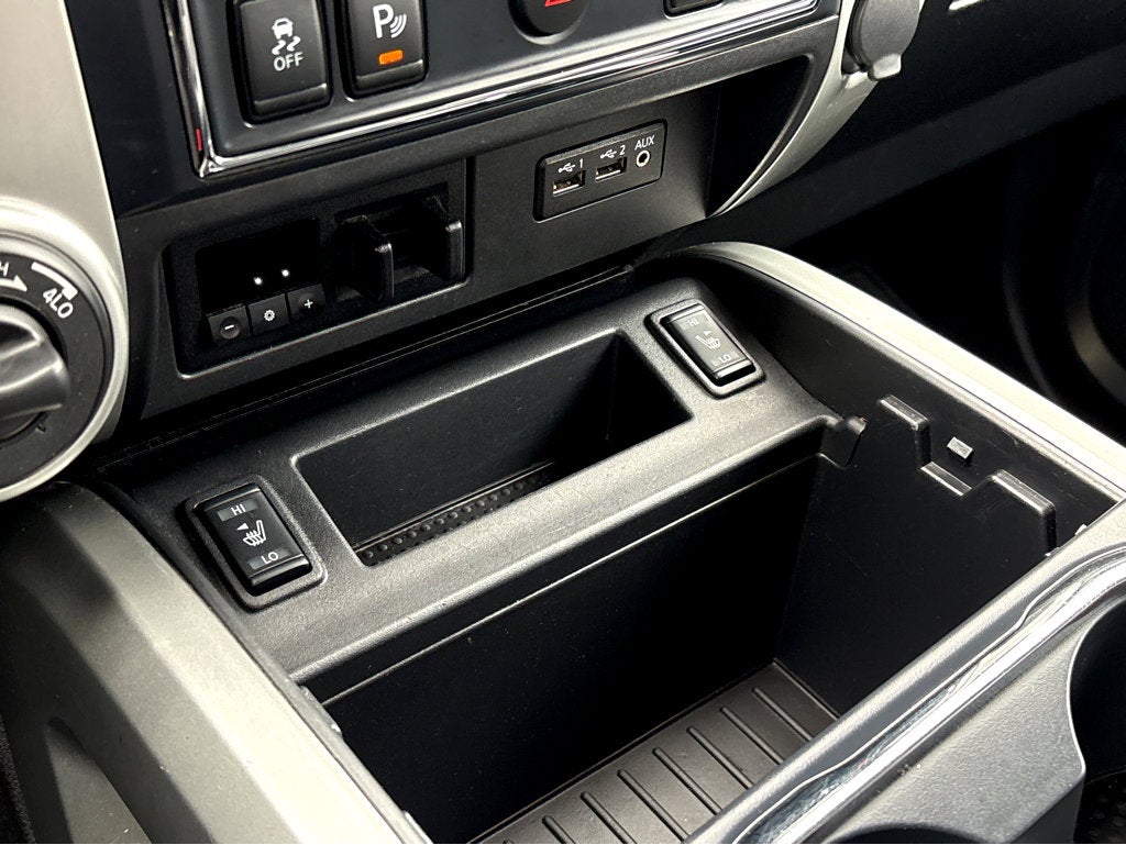 2019 Nissan Titan XD SL