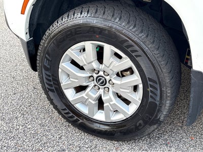 2022 Nissan Frontier SV