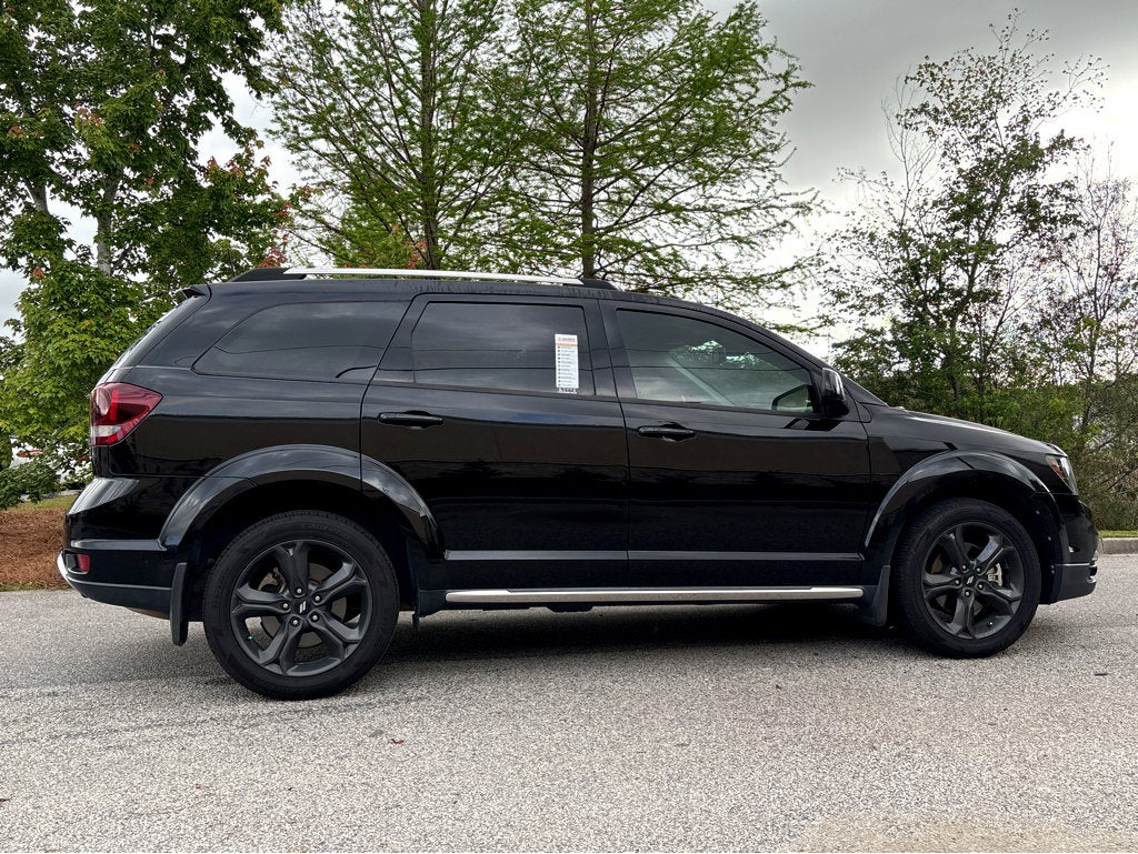 2020 Dodge Journey Crossroad