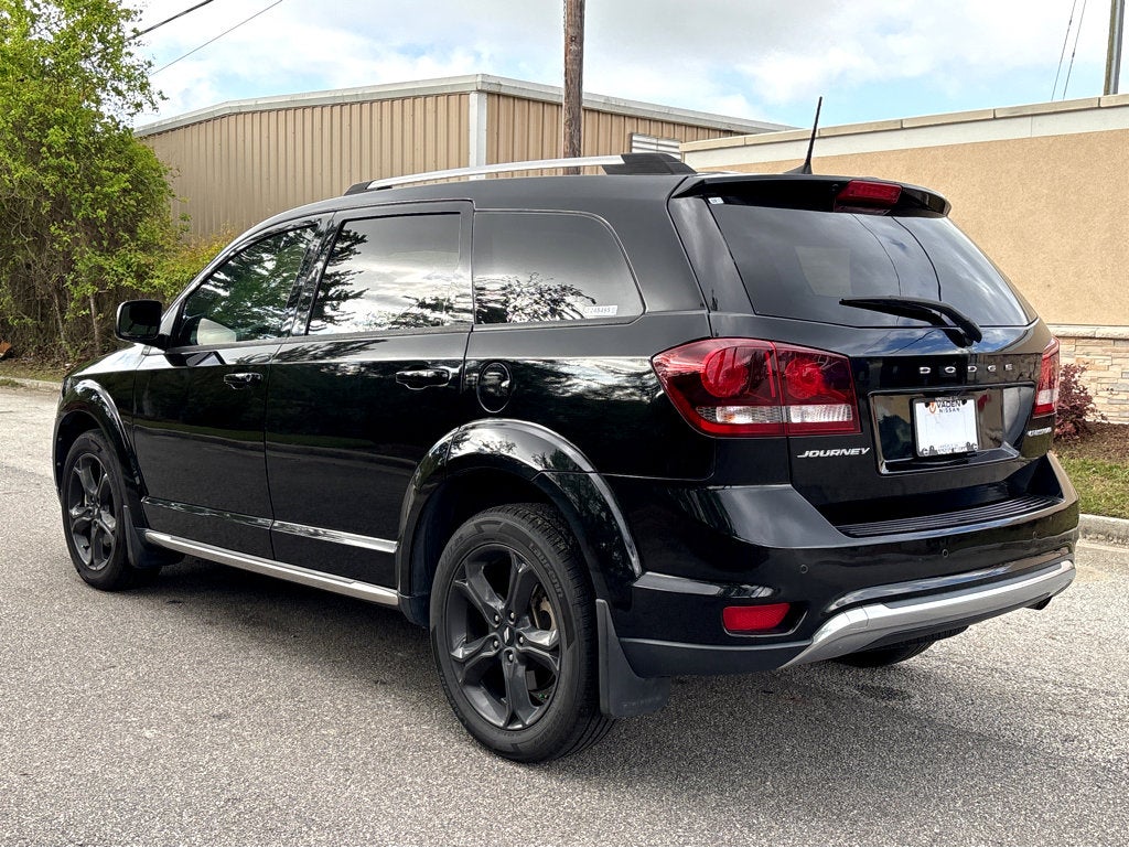 2020 Dodge Journey Crossroad