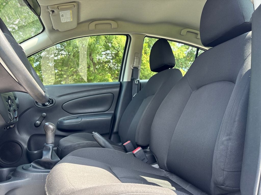 2019 Nissan Versa 1.6 S
