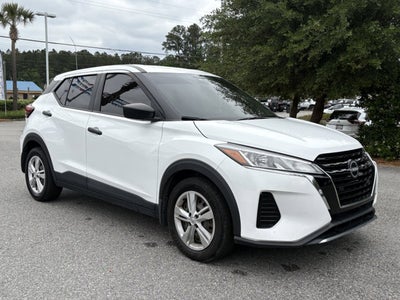 2023 Nissan Kicks S