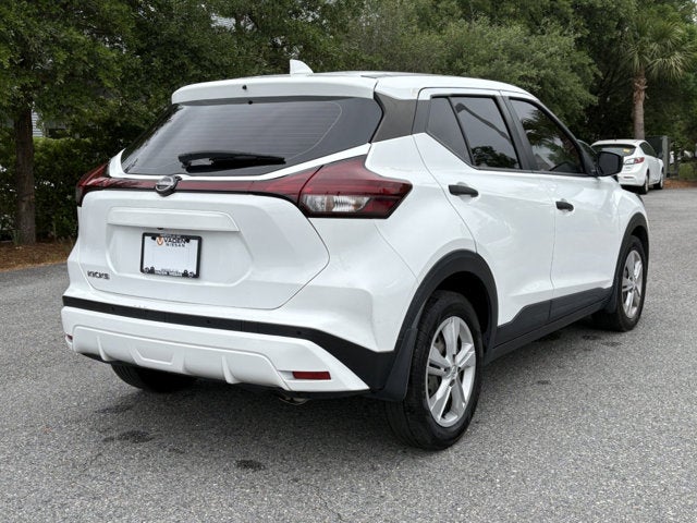 2023 Nissan Kicks S