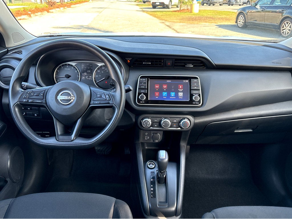 2023 Nissan Kicks S
