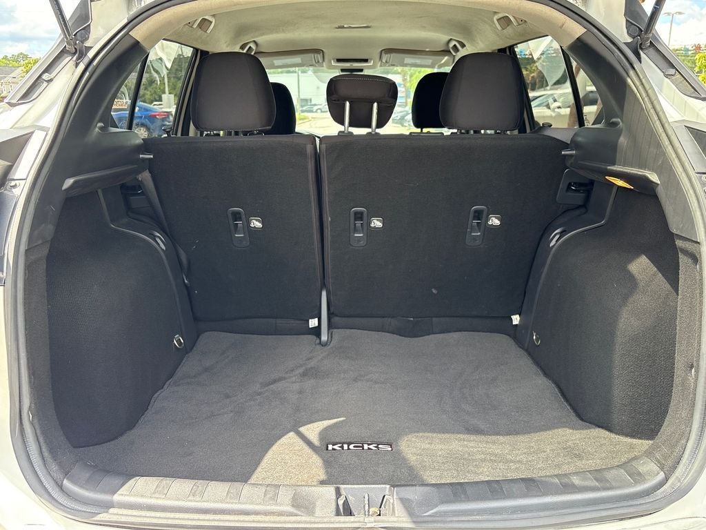2021 Nissan Kicks SV