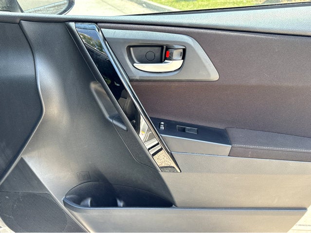 2017 Toyota Corolla iM Base