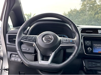 2019 Nissan LEAF SV
