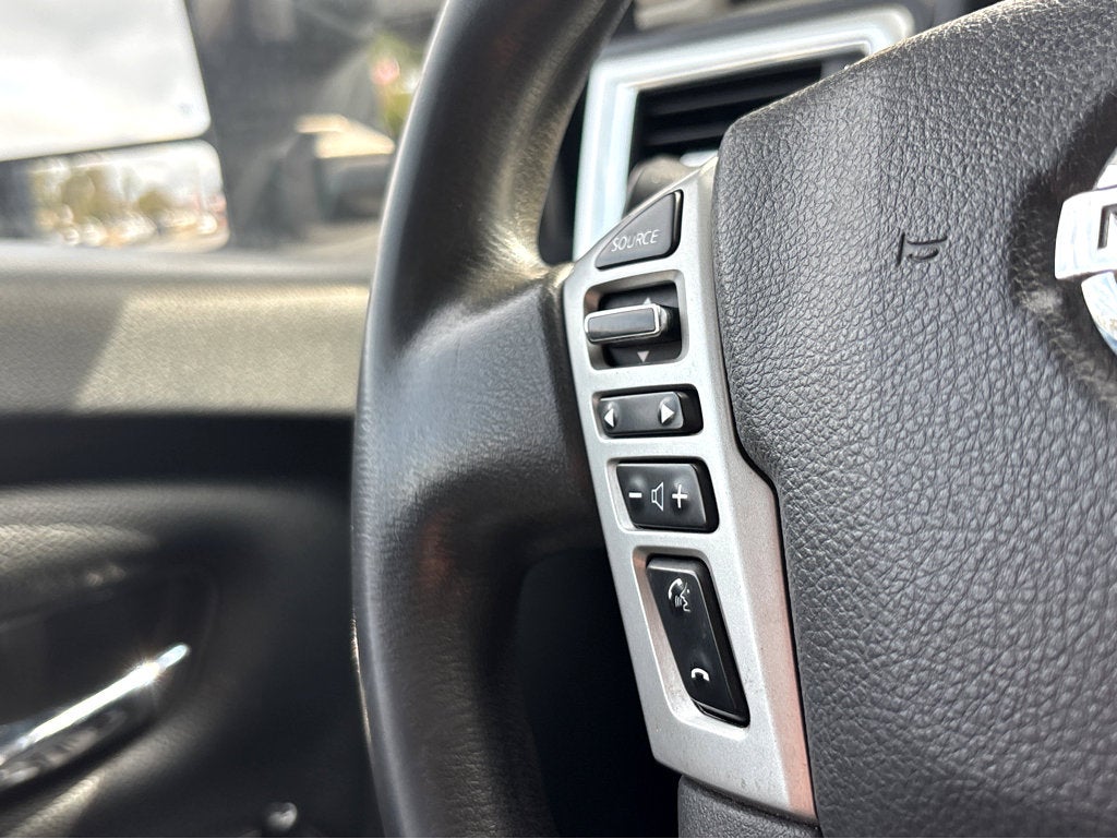 2017 Nissan Titan XD SV