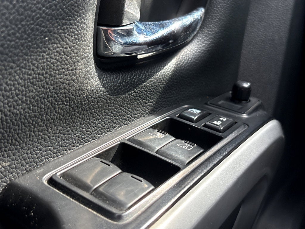 2017 Nissan Titan XD SV