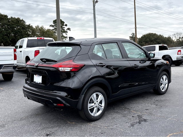 2024 Nissan Kicks S