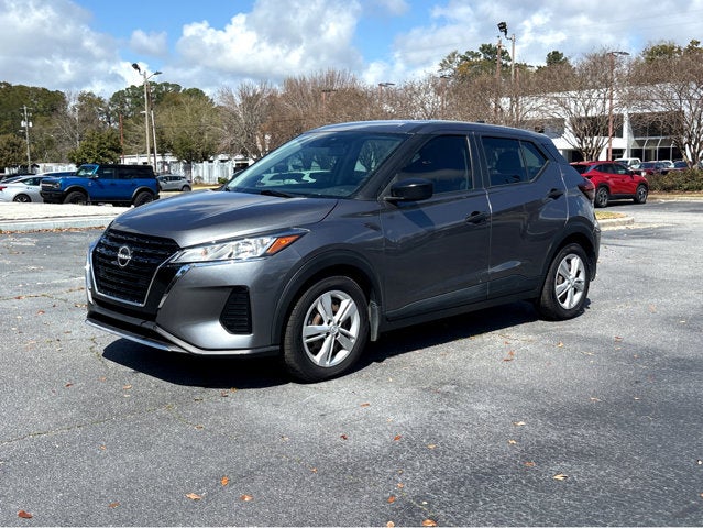 2023 Nissan Kicks S