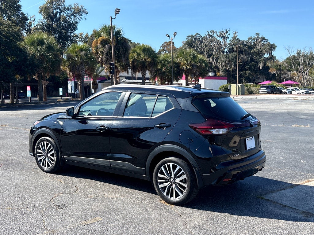 2023 Nissan Kicks SV