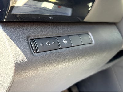 2023 Nissan Pathfinder SV