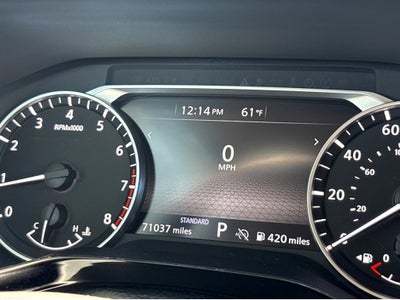 2023 Nissan Pathfinder SV