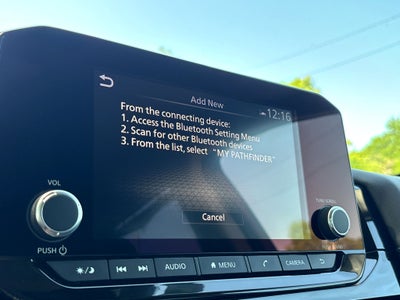 2023 Nissan Pathfinder SV