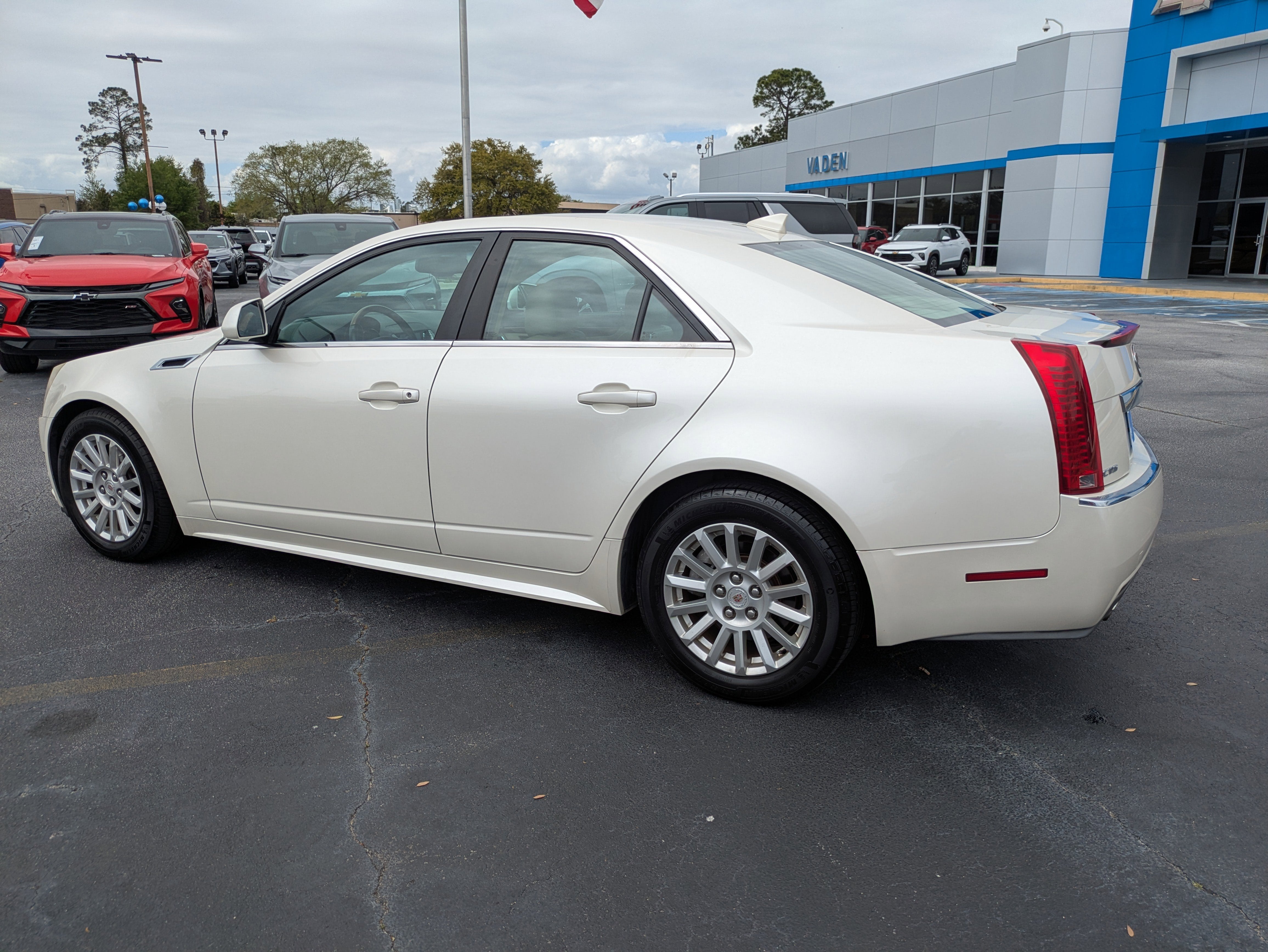 2011 Cadillac CTS Sedan Luxury