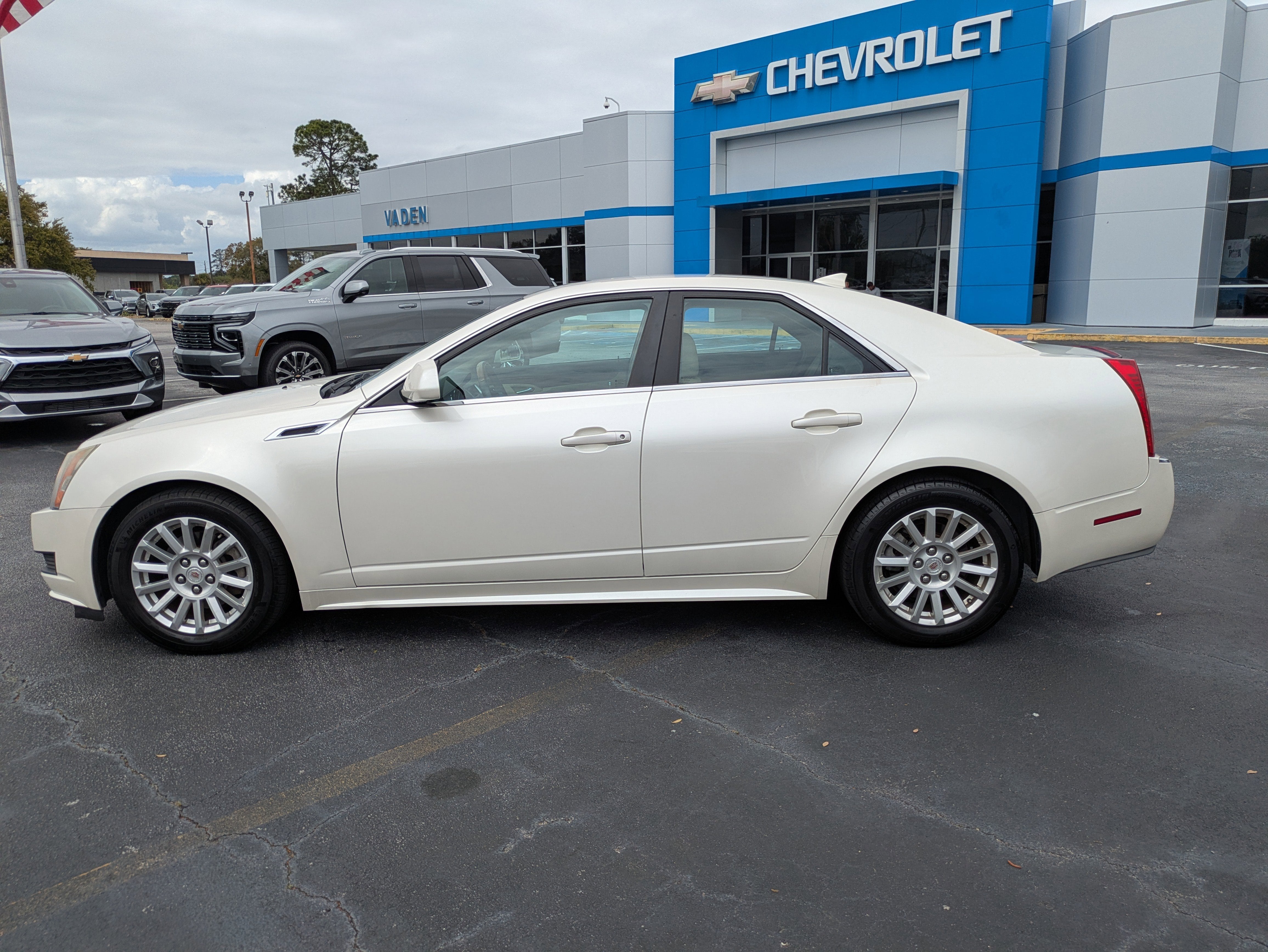 2011 Cadillac CTS Sedan Luxury
