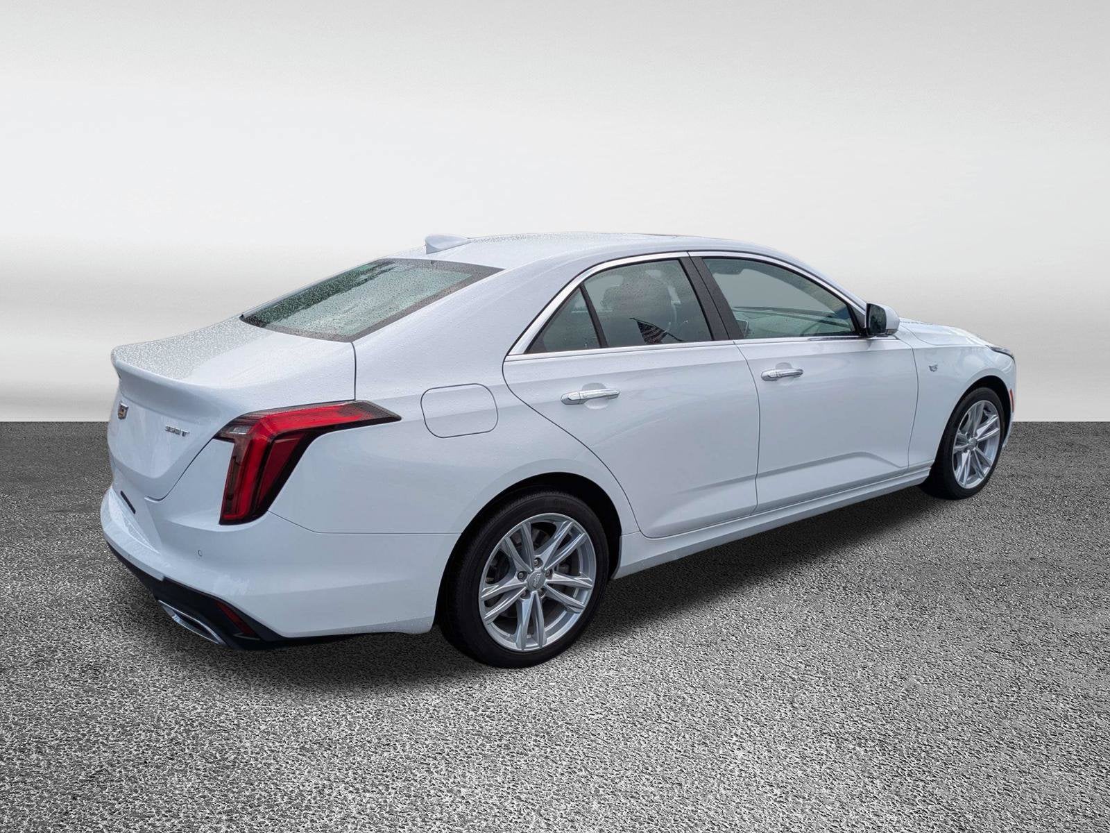 2023 Cadillac CT4 Luxury